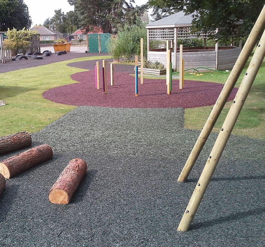 [Photos] Playground Surface Installations From The 1990’s